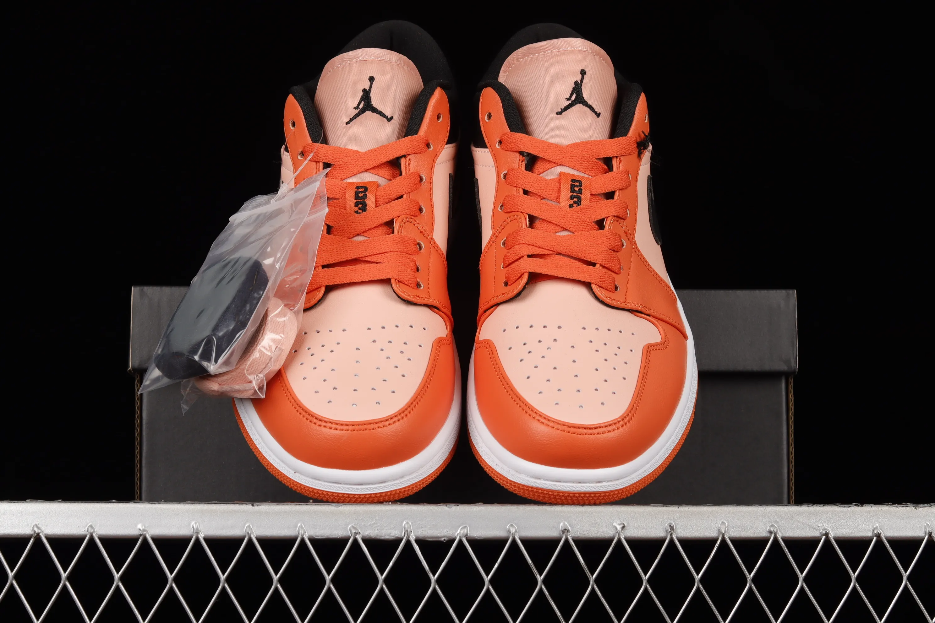 All categories Air Jordan Jordan series basketball shoes Air Jordan 1 Low Air Jordan 1 Low AJ1 Joe 1 white black orange low-top casual sneakers DM3379-600